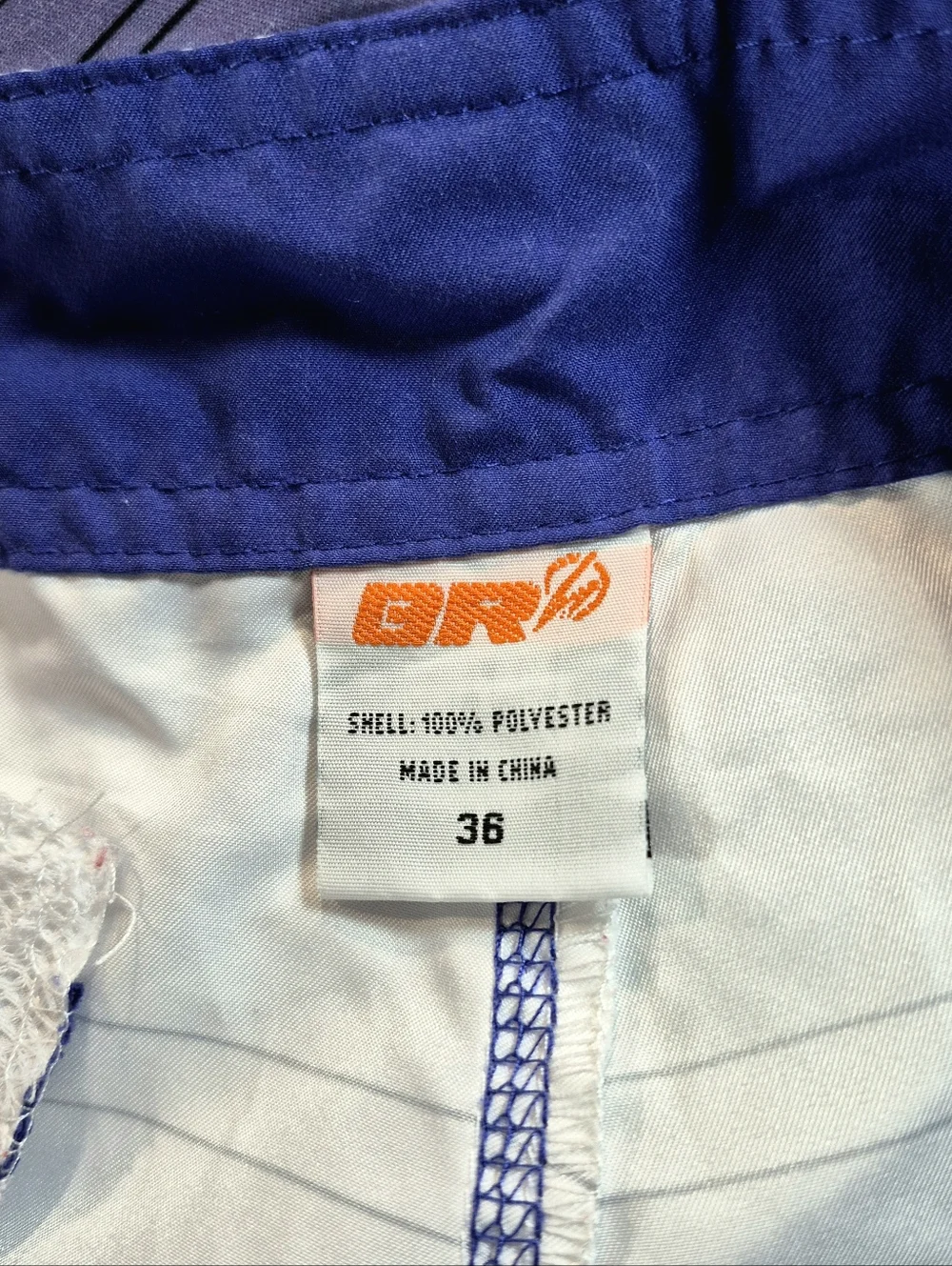 NWOT Banana Republic BR Sport Purple Ombré Geometric Swim Trunks - Large